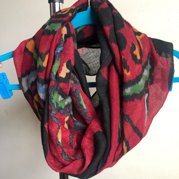 Infinity scarf - Picture 3 of 3